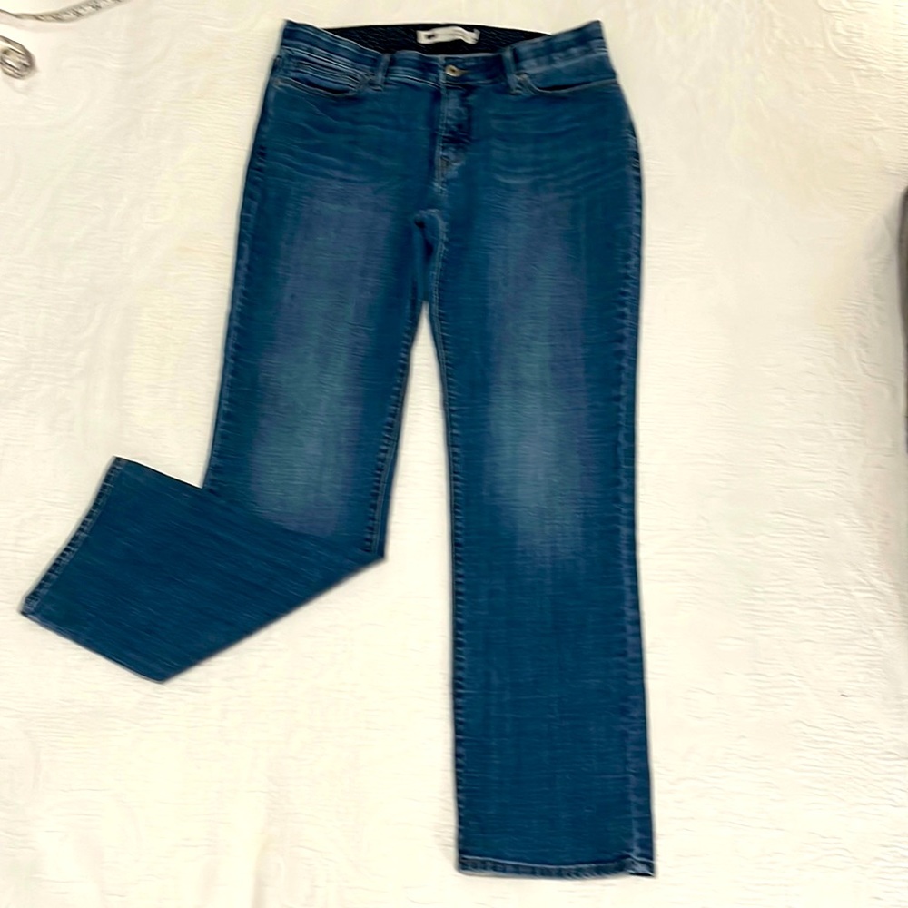 Women's Levi 525 Straight leg Perfect Waist Jeans